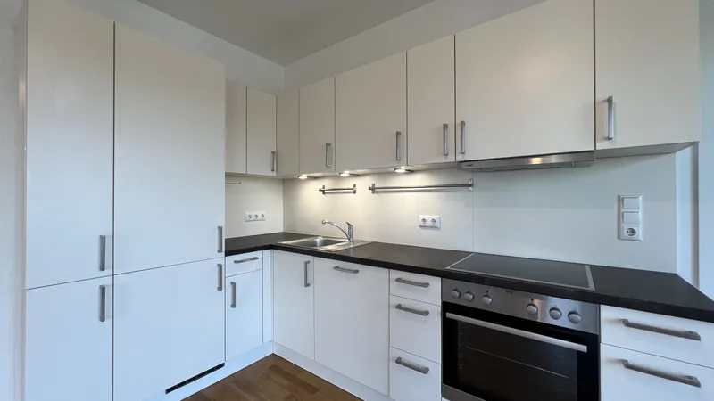 2 Wohnungen - 4 Zimmer, ruhig und grün. — photo 1